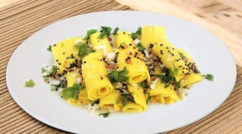You can now make Gujarati Dish Khandvi in just 5 minutes, no need for frying nor running for a long time