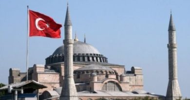 Church, museum or mosque, important decision on Turkish Islamic politics