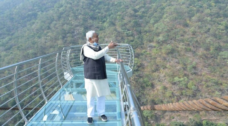 Rajgir: CM Nitish praises Glass Bridge, will open for tourists in March