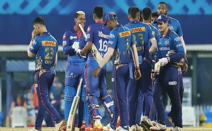 IPL 2021 MI vs DC Delhi beat Mumbai by 6 wickets, Amit Mishra jerks four wickets