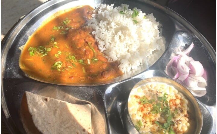 Uttar Pradesh woman lost job in epidemic, started 'indu ka dhaba' with a plate for 30 rupees