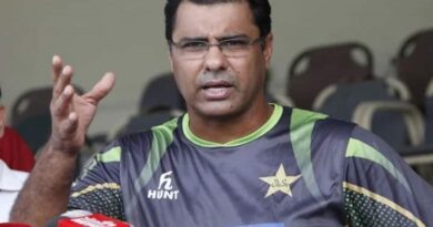 Waqar Younis takes a break, speculation about future with Pakistan team starts