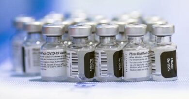 UK approves Pfizer vaccine for children aged 12 to 15 AFP news agency