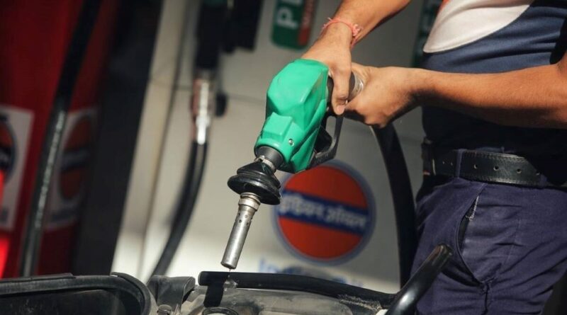 Relief news! Now buy petrol and diesel cheaply like this, there will be a savings of more than Rs 7100